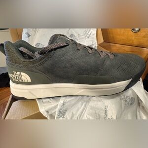 The North Face men’s Larimier Lace II size 12.5 taupe green new with box